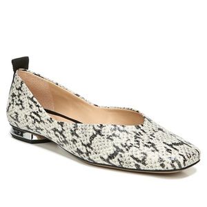 NIB.  Franco Sarto.  Flats.